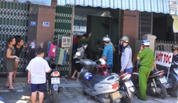 Đột kích quán cắt tóc, bắt quả tang đôi nam nữ 'mây mưa' trong nhà vệ sinh